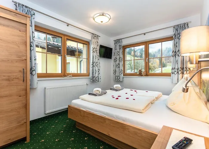 Farm stay Hinteraigengut