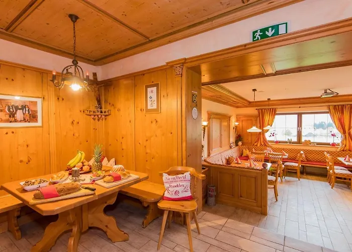 Hinteraigengut Farm stay *